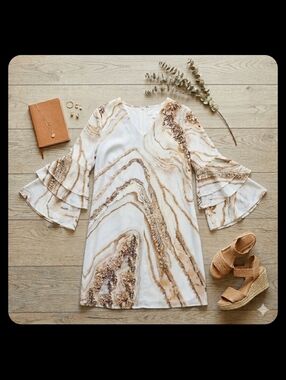 Cream & Brown Marble-Print V-Neck Long Sleeve Dress